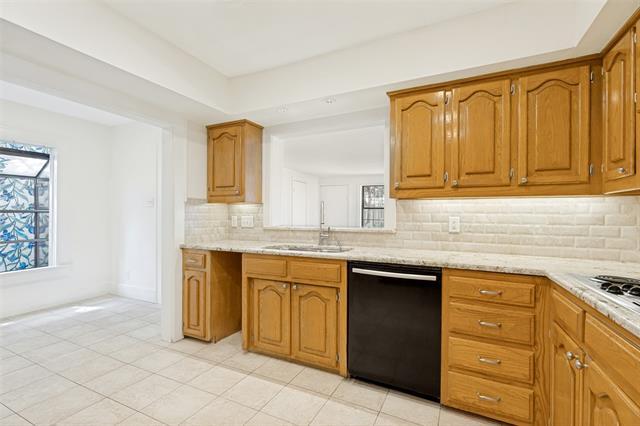 Foto del edificio - 3528 Mockingbird Ln