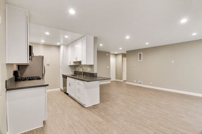 Interior Photo - Sepulveda West Apartments