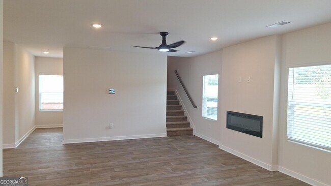 Building Photo - 1628 Fuma Leaf Way