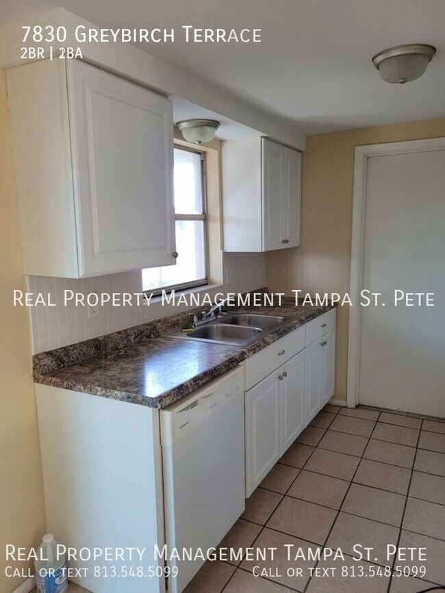 Foto del edificio - 7830 Greybirch Terrace