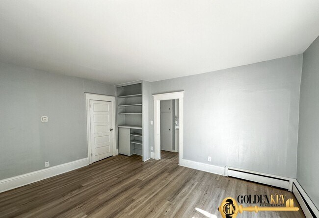 Foto del edificio - 308 W Twelve Mile Rd