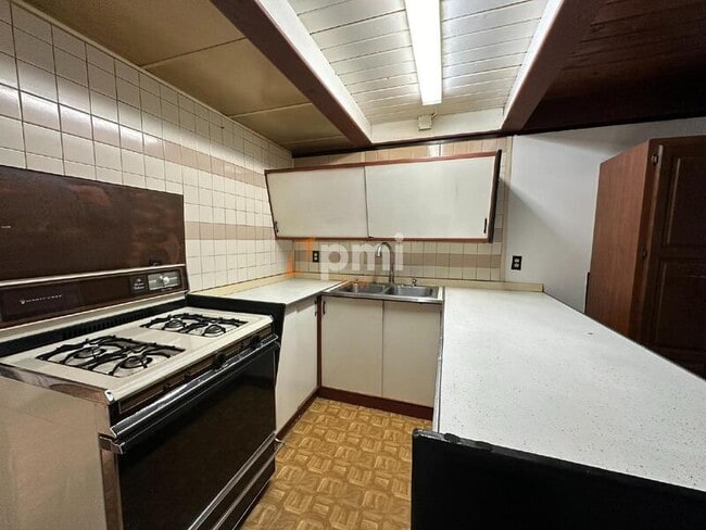 Foto del edificio - 515 Bies St