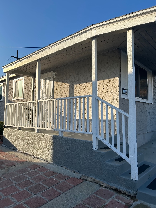 Building Photo - 532 S 39th St