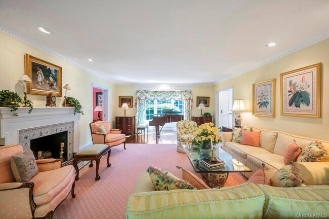 Building Photo - 22 Bayside Dr