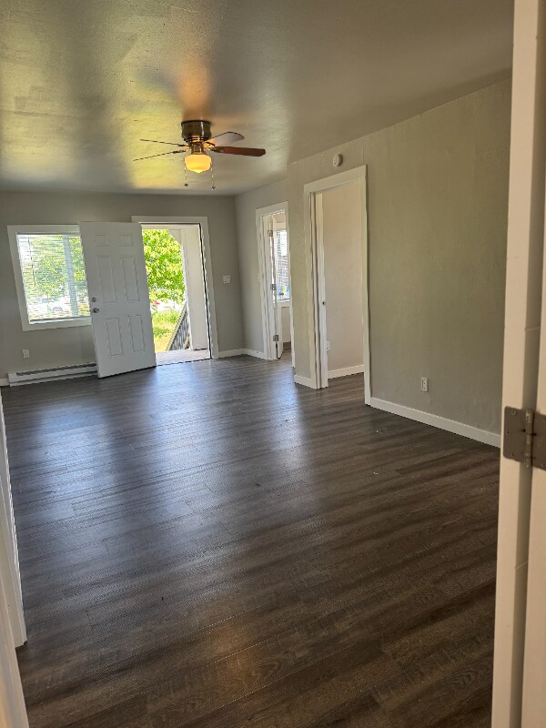 Foto del edificio - 5429 Delridge Way SW