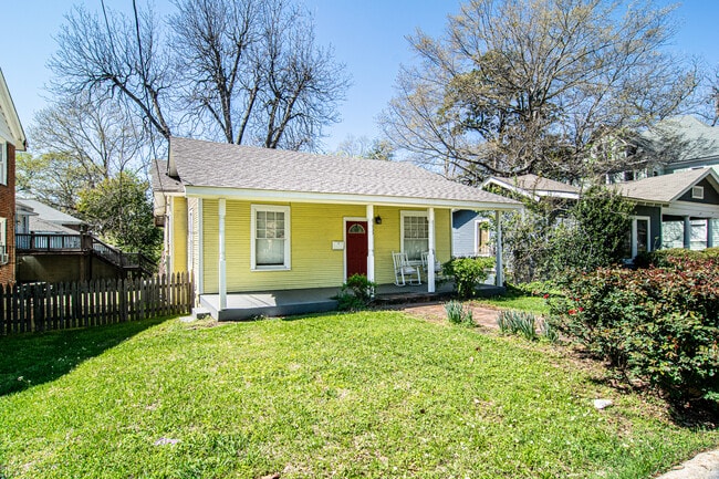 Photo - 809 N Congress St House