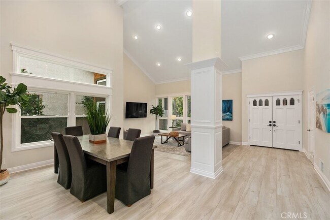 Foto del edificio - 28682 Breckenridge Dr