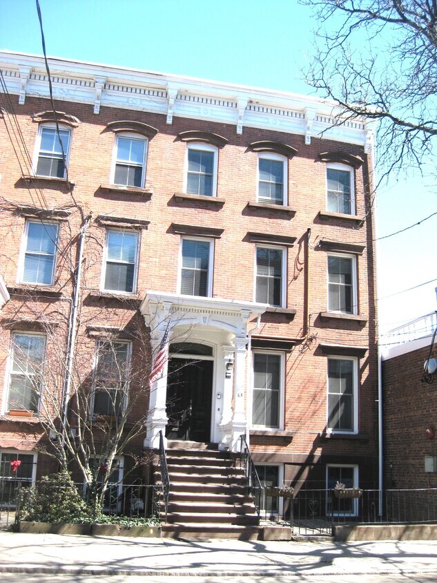 Front to the house - 83 Olive St