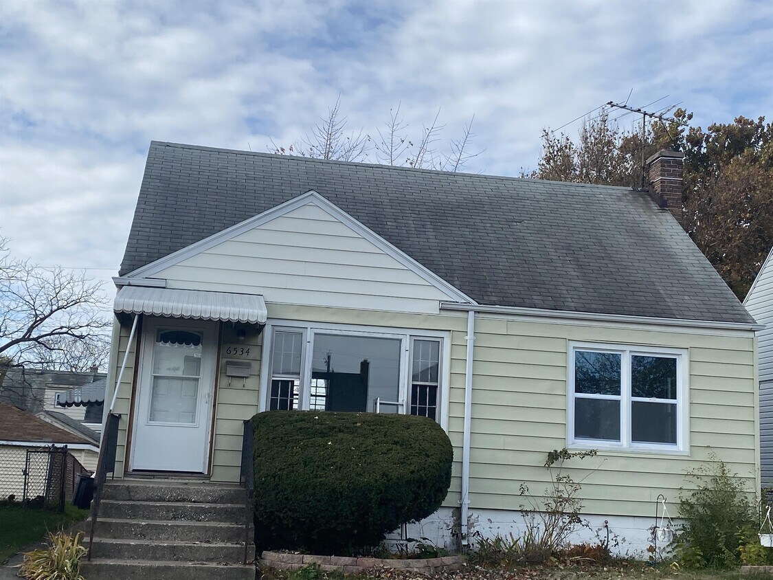 6534 Marshall Ave, Hammond, IN 46323 House for Rent in Hammond, IN