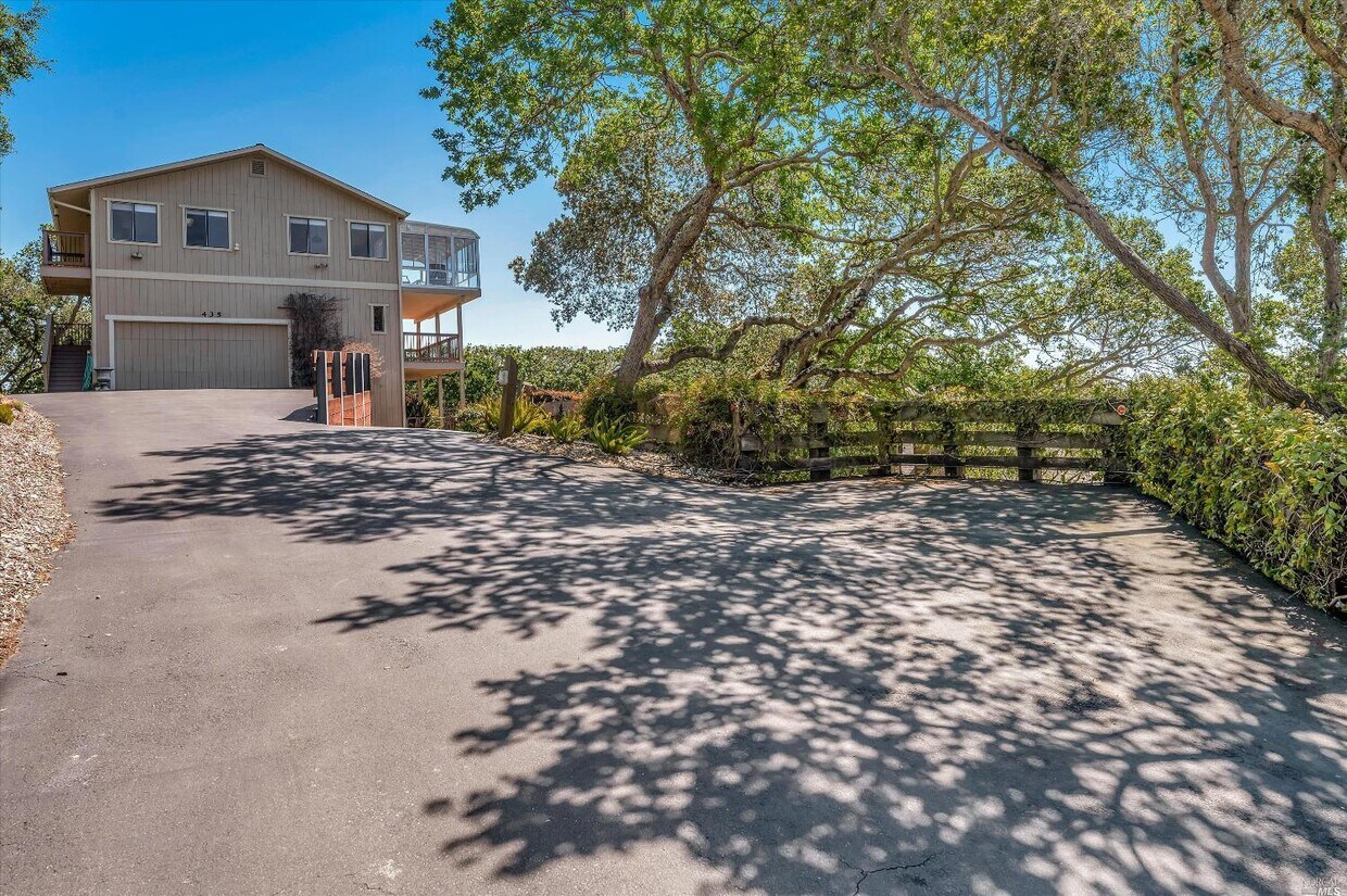 435 Grandview Ave, Novato, CA 94945 House Rental in Novato, CA