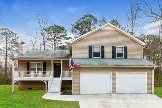 Building Photo - 45 Cedars Glen Way