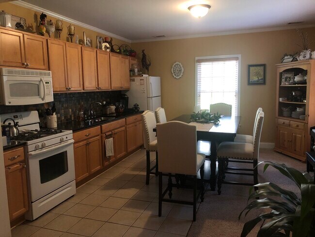 Foto del edificio - 4775 Rambling Rose Dr