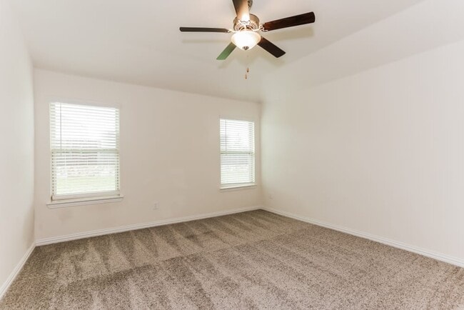 Building Photo - 1353 Renoir Dr