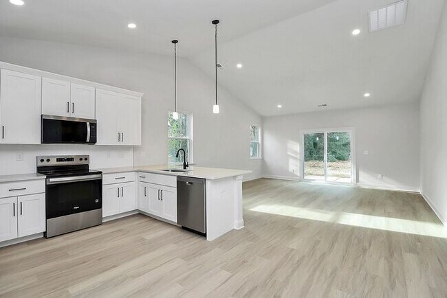 Foto del edificio - Brand New 4BD/2BA Ranch In Monroe!