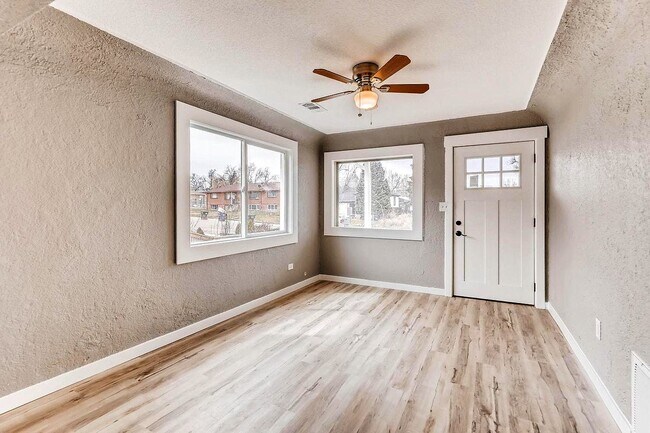 Foto del edificio - 200 S Meade St