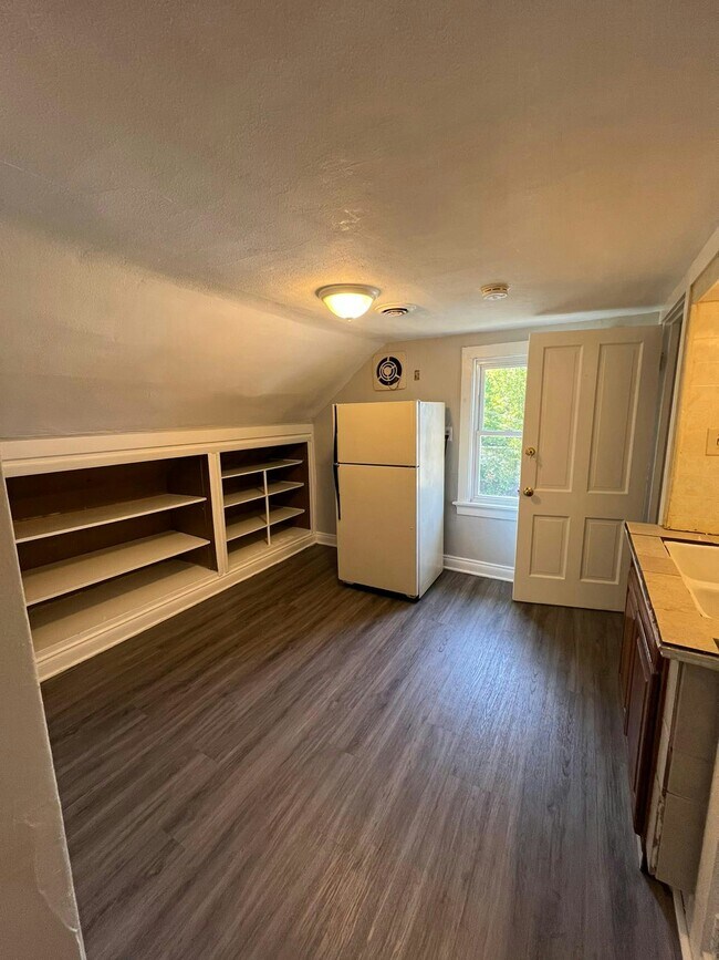 Foto del edificio - 5833 N 32nd St