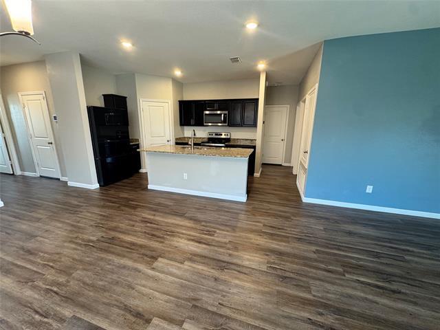 Foto del edificio - 5616 McMahan Ln