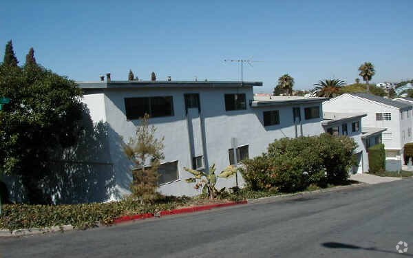 Building Photo - One Twenty Apartments