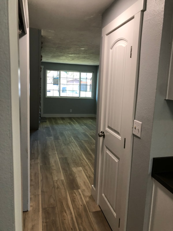 Building Photo - 525 Cinderella Loop