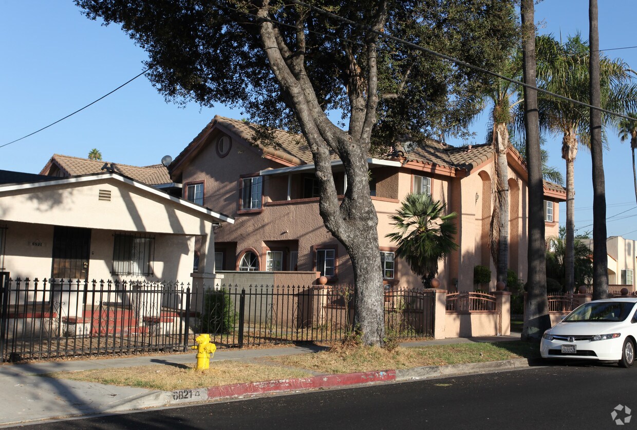 Building Photo - 6815 Otis Ave