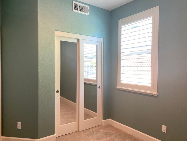 Building Photo - 3570 Cydonia Court