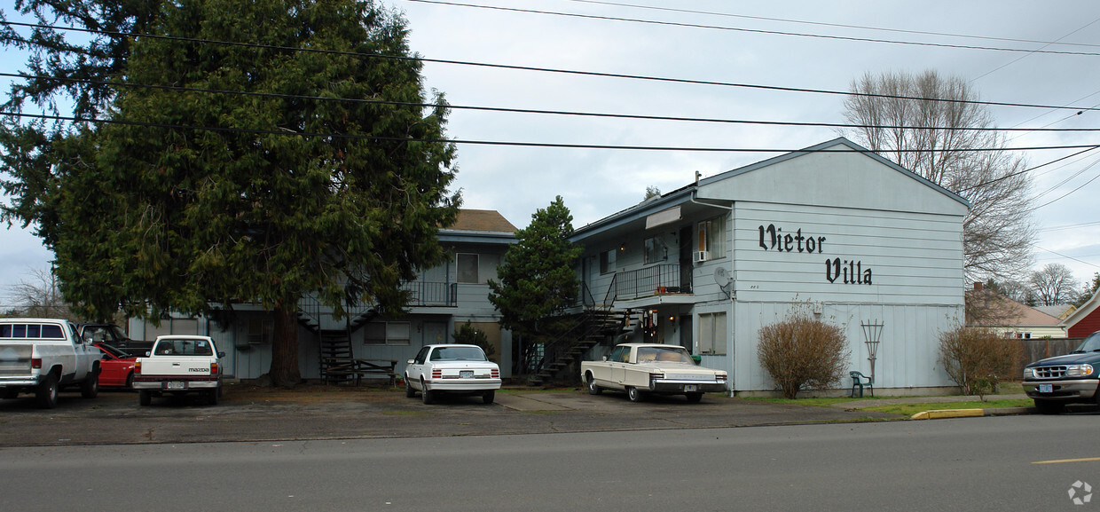 Building Photo - Vietor Villa