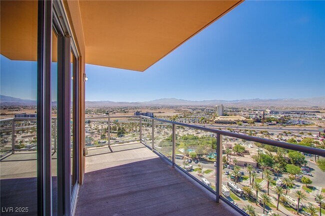 Building Photo - 8255 S Las Vegas Blvd