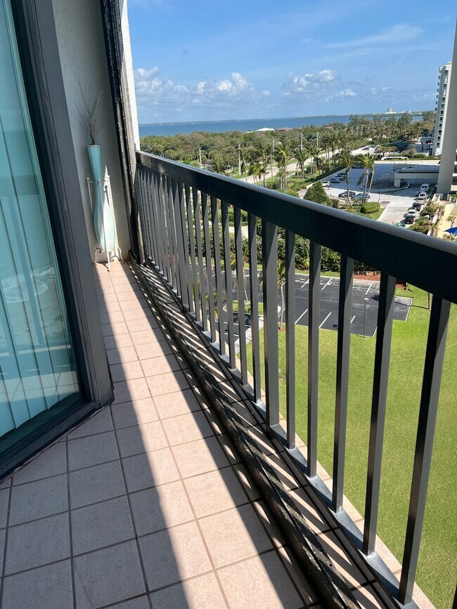 8800 S Ocean Dr Unit 902, Jensen Beach, FL 34957 Condo for Rent in