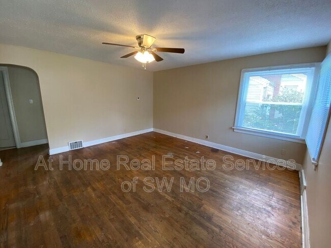 Foto del edificio - 1622 S Delaware Ave