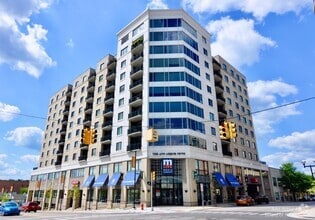 Building Photo - 111 N Ashley St