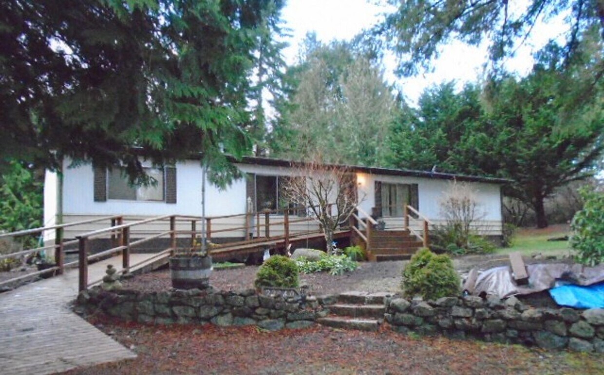 Primary Photo - POULSBO - 3 BED 2 BATH DOUBLE WIDE MOBILE ...