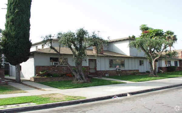 Building Photo - 343 N Prospero Dr