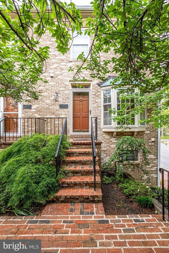 4422 Washington Blvd, Arlington, VA 22201 Townhome Rentals in