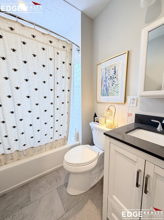 Photo - 68 Foster St House