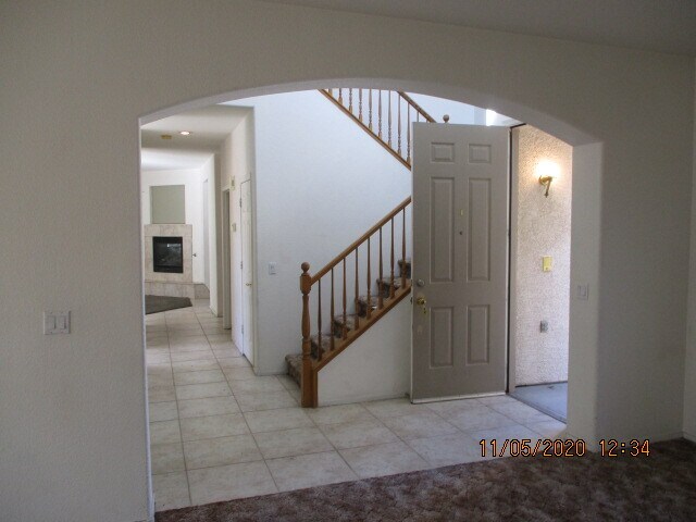 Building Photo - 6115 Sage Hills Pl