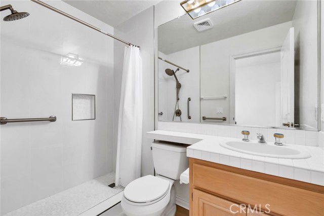 Foto del edificio - 21881 Via Del Lago