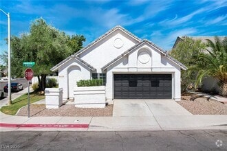 Building Photo - 2513 Aberdeen Ln