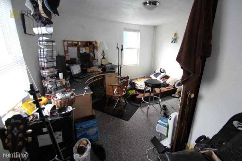 Foto del edificio - 3 br, 1 bath  - 8 Shepard St Unit 1