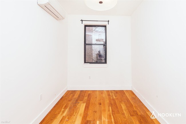 Building Photo - 3 br, 2 bath  - 1426 Dekalb Ave