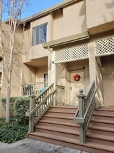 Building Photo - 1911 Magdalena Cir