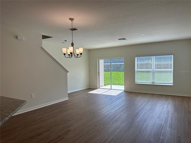 Building Photo - 9354 Westside Hls Dr