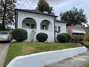 Building Photo - 1425 Oglethorpe Ave SW
