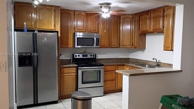 Building Photo - 4274 NW 89th Ave