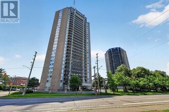 Building Photo - 1380 Prince of Wales Dr