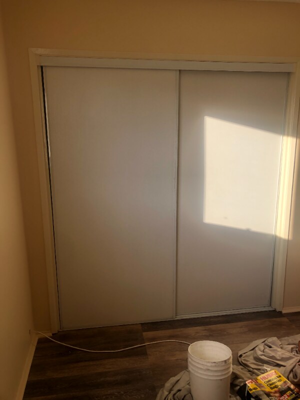 Foto del edificio - 504 W Hillsdale St