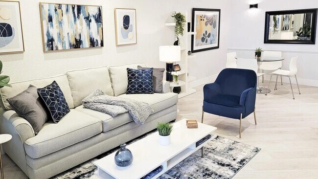 Foto del edificio - 2857 N Los Felices Rd