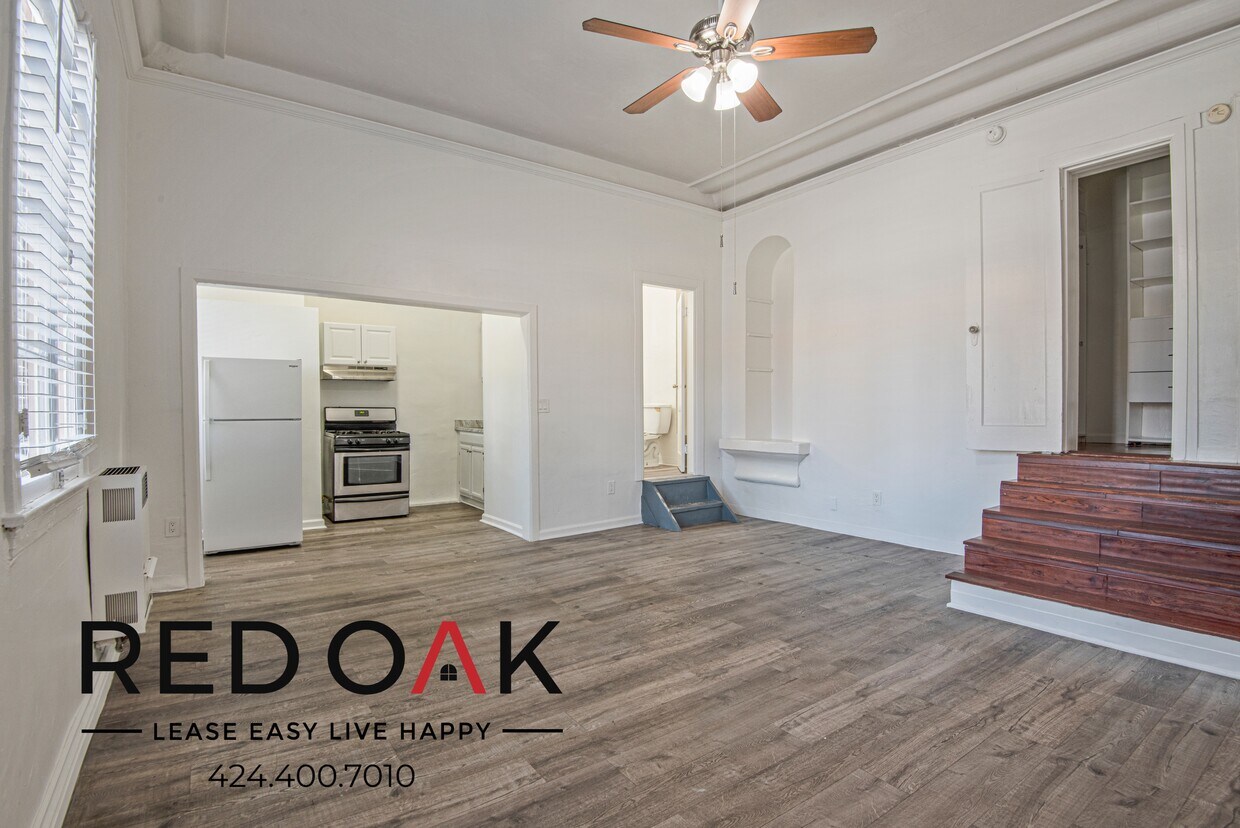 Foto principal - 357 S Alvarado St
