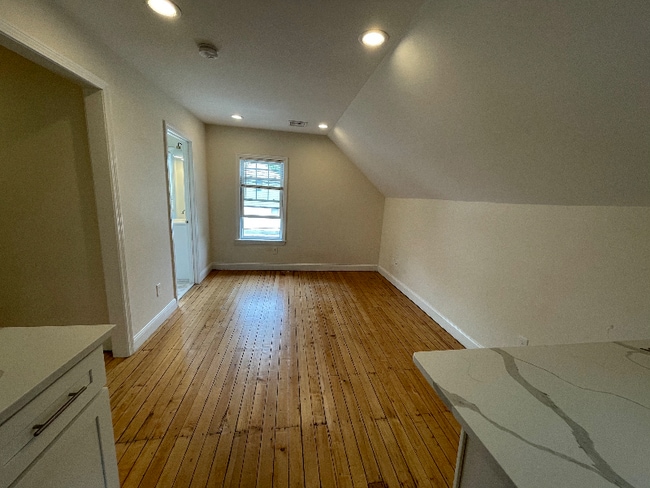 Photo - 21 E Transit St Apartment