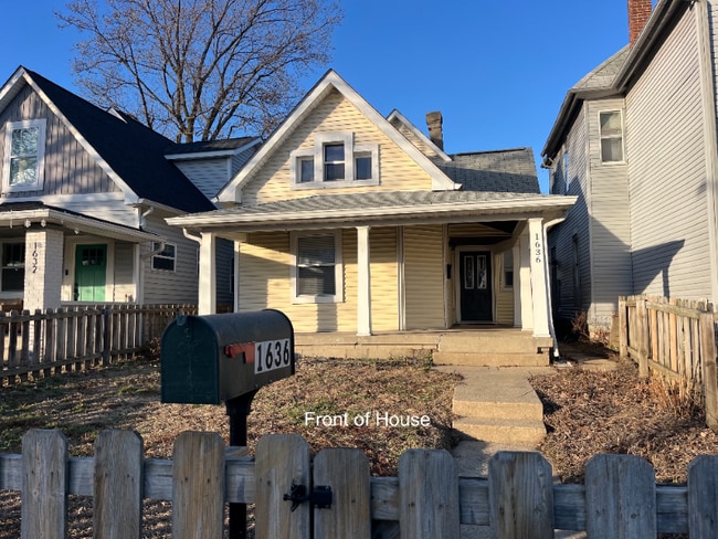 Building Photo - 1636 Hoyt Ave