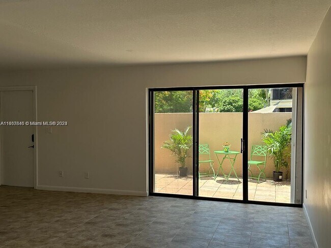 Building Photo - 9114 SW 159th Terrace